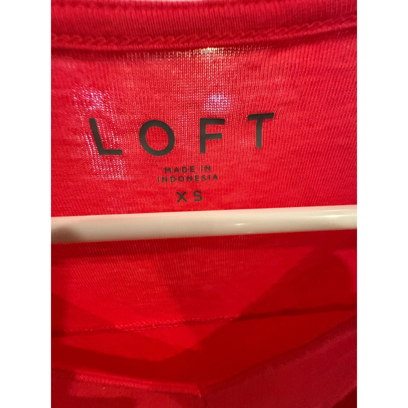 Loft LOFT Women’s XS Red Long Sleeve V-Neck Lightweight Knit Top Size XS / US 0-2 / IT 36-38 - 4 Thumbnail