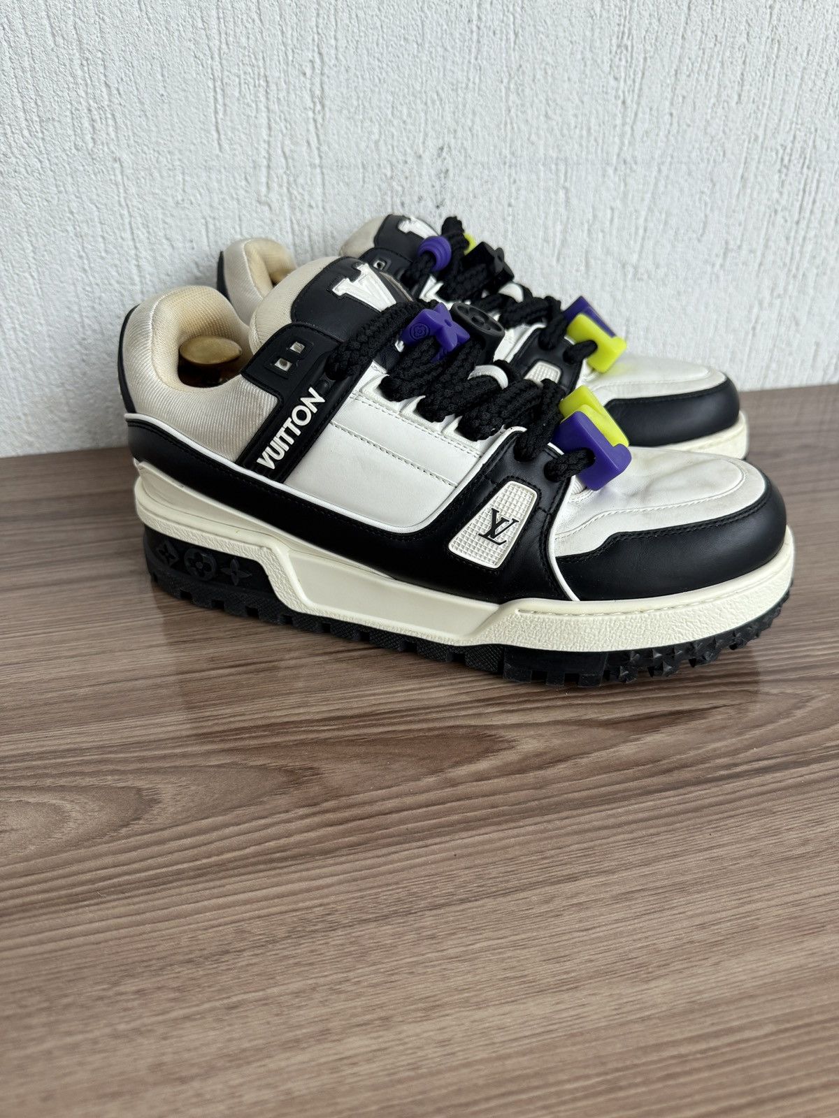 Louis Vuitton Lv maxi Trainers Size US 8 / EU 41 - 1 Thumbnail