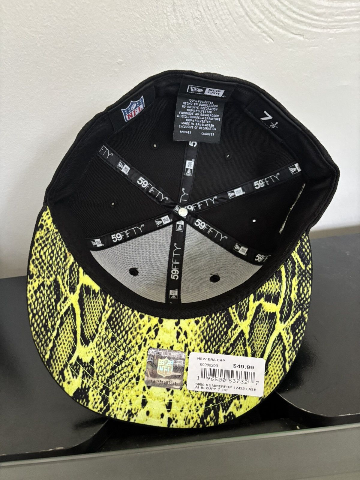 NFL × New Era Las Vegas Raiders Summer Pop 59Fifty Fitted Hat Size 7 1/8 Size ONE SIZE - 5 Thumbnail