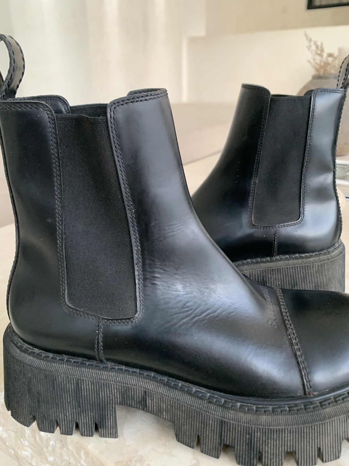 Balenciaga Balenciaga Tractor 20mm Boots Size US 7 / EU 40 - 7 Thumbnail