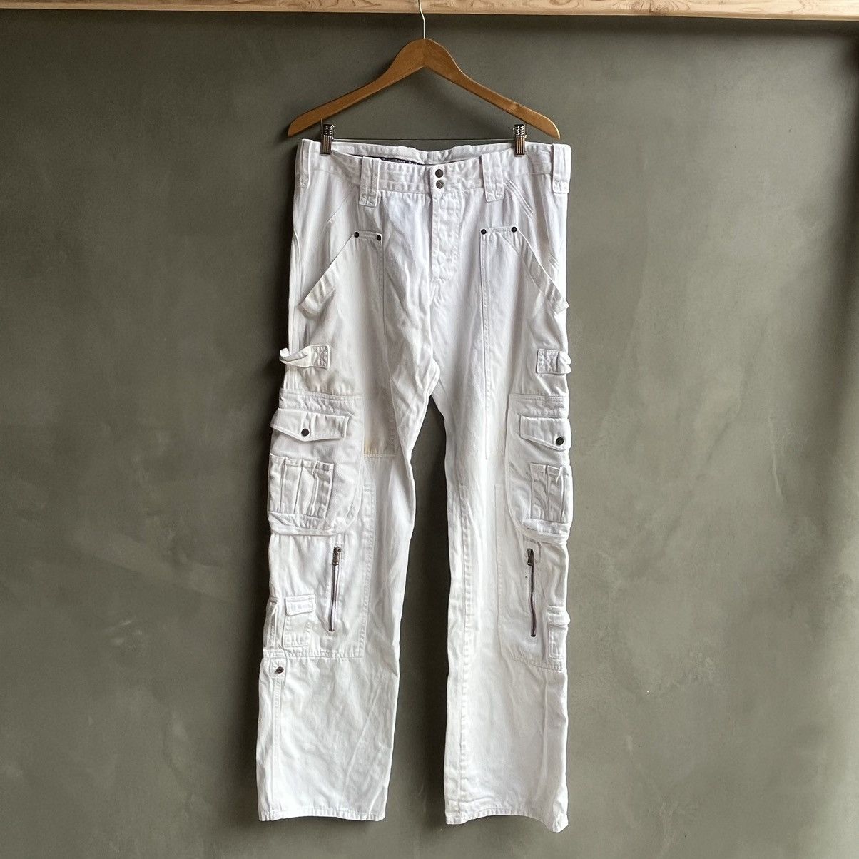image of 1/1 Aw04 Dolce Gabbana White Cargo Pants, Men's (Size 34)