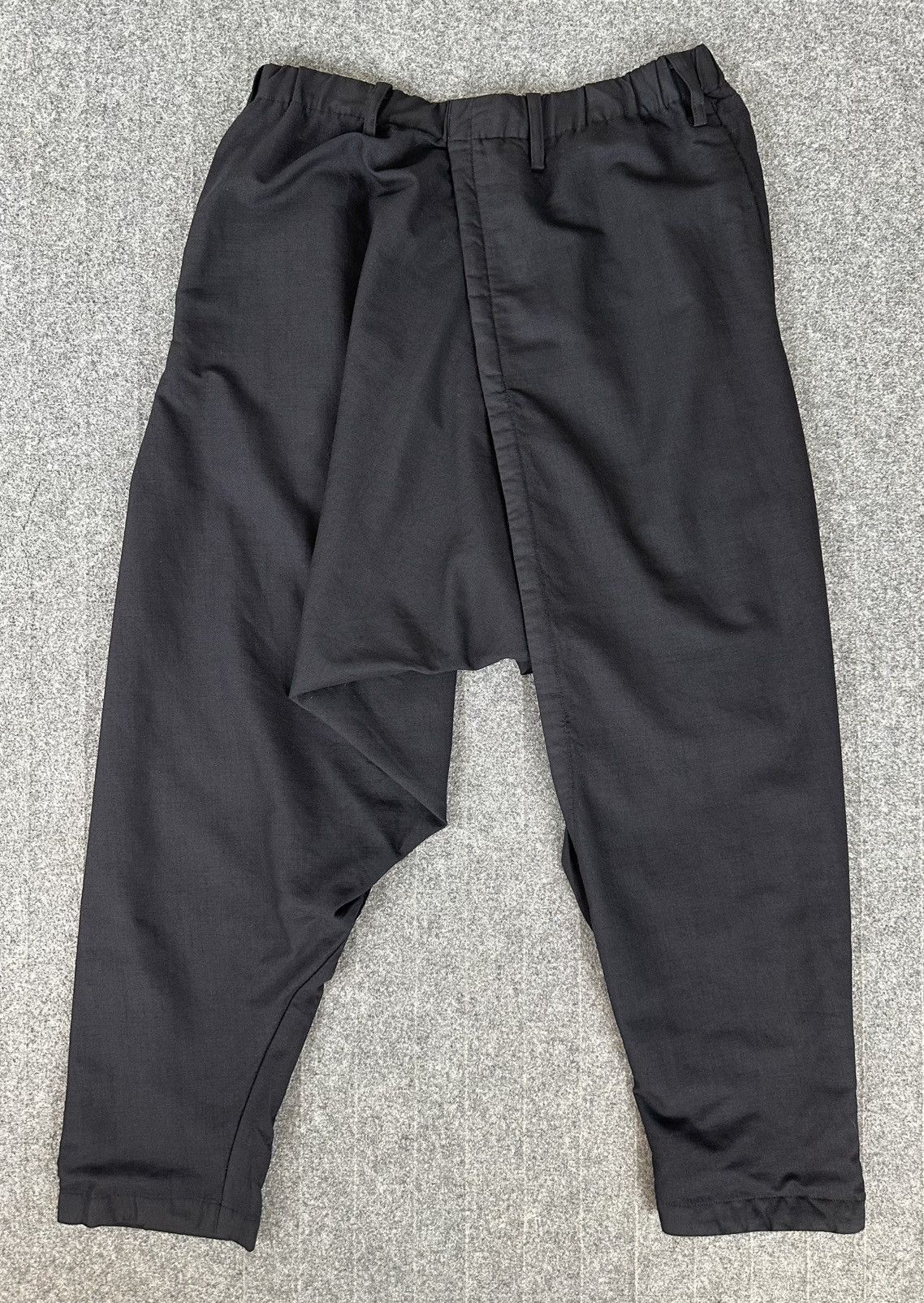 Issey Miyake Issey Miyake - S/S17 Sarouel Asymmetrical Drop Crotch Pants Size US 32 / EU 48 - 2 Thumbnail