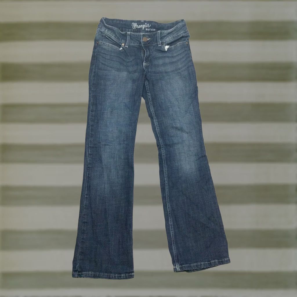 Wrangler Wrangler Jeans Bootcut Denim 5-Pocket Blue Medium Wash Stretch 28x30 Womens 7 Regular Size 28" / US 6 / IT 42 - 1 Thumbnail