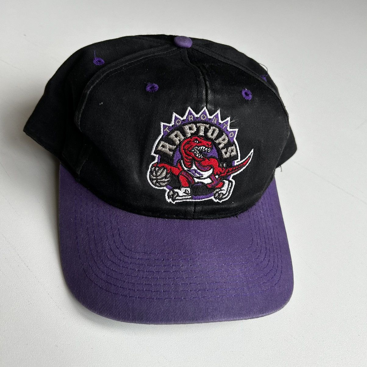 NBA × Vintage Vintage 90s Toronto Raptors NBA Embroidered Snapback Rare Size ONE SIZE - 2 Thumbnail