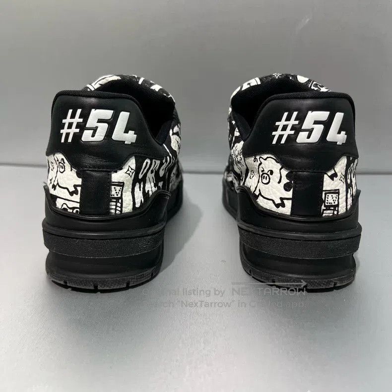 Louis Vuitton Trainer Black and White Graffiti Board Shoes
