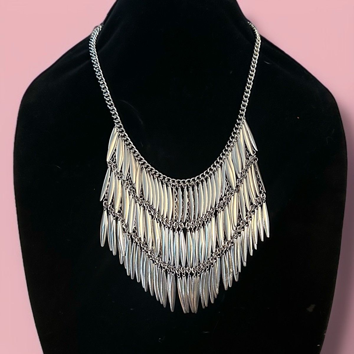 Other Silver tone tiered fringe bib necklace Size ONE SIZE - 1 Thumbnail