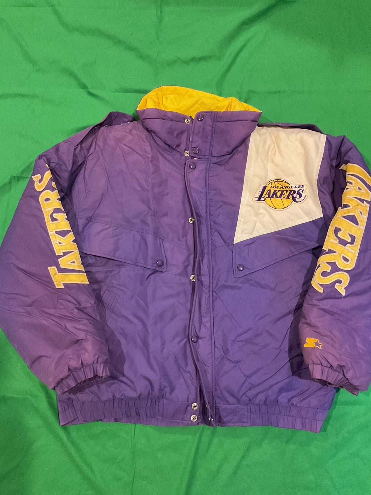 NBA × Vintage Vintage NBA Lakers Starter Jacket Size US XL / EU 56 / 4 - 1 Thumbnail