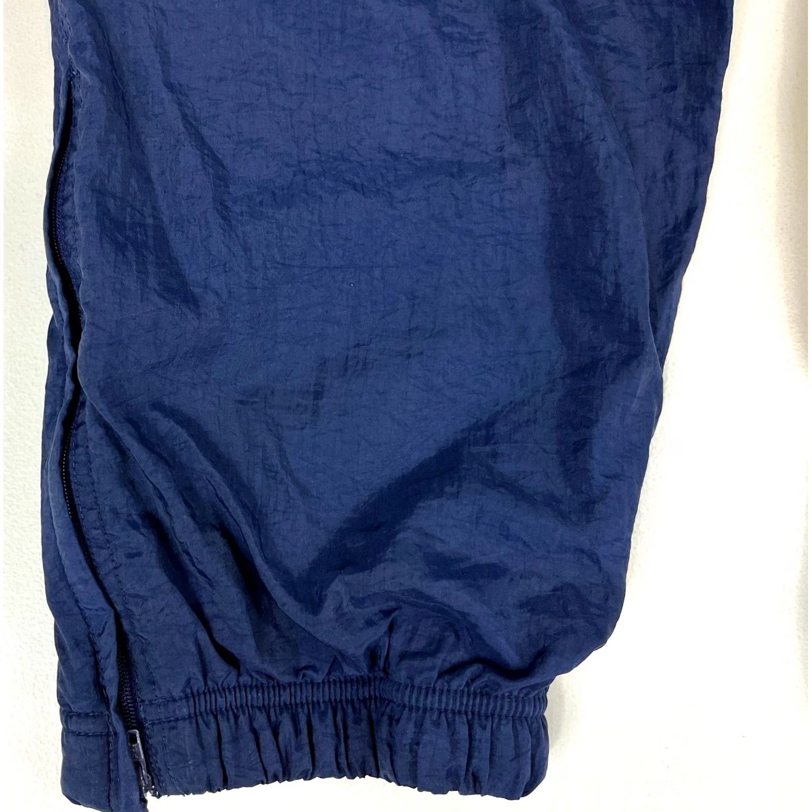 Nike Nike Men's Vintage Nylon Track Pants Lined Navy Blue Sz L 90s 30in Inseam Size US 33 - 7 Thumbnail