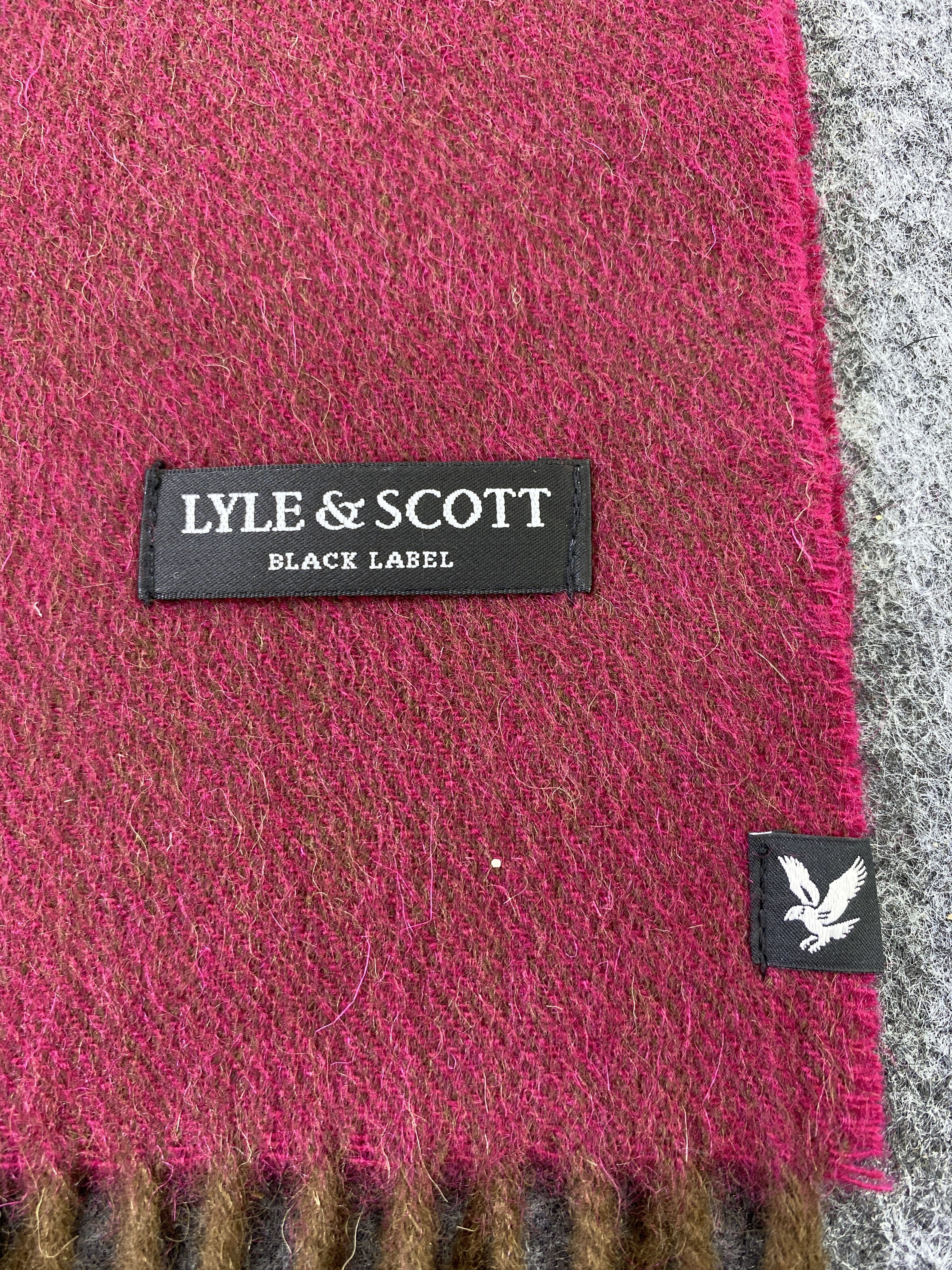 Lyle & Scott Lyle & Scott Black Label Scarf / Muffler / Neckwear -T760 Size ONE SIZE - 5 Thumbnail