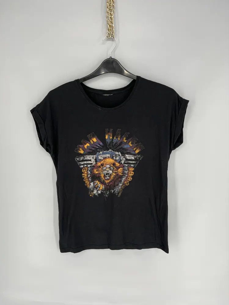 Band Tees Vintage Y2K Van Halen Graphic T-shirt Men Adult Size S / US 4 / IT 40 - 1 Thumbnail