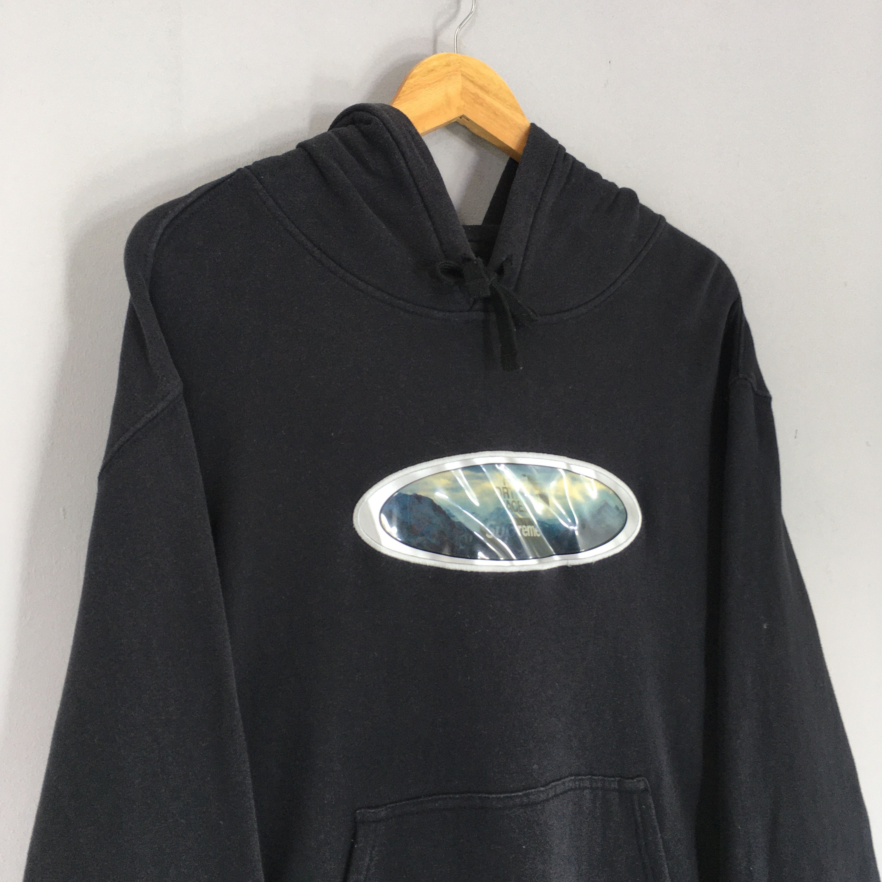 Supreme × The North Face RARE Supreme x The North Face Lenticular Logo Hoodie Medium Size US M / EU 48-50 / 2 - 3 Thumbnail