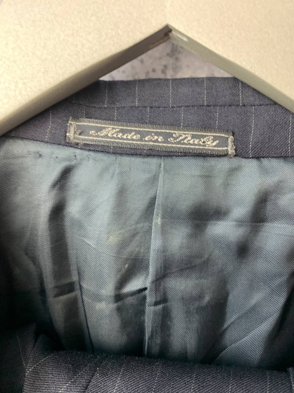 Corneliani Corneliani 100% Wool 2-Button Suit Navy Pinstripe Italy 50R Size 50R - 17 Thumbnail