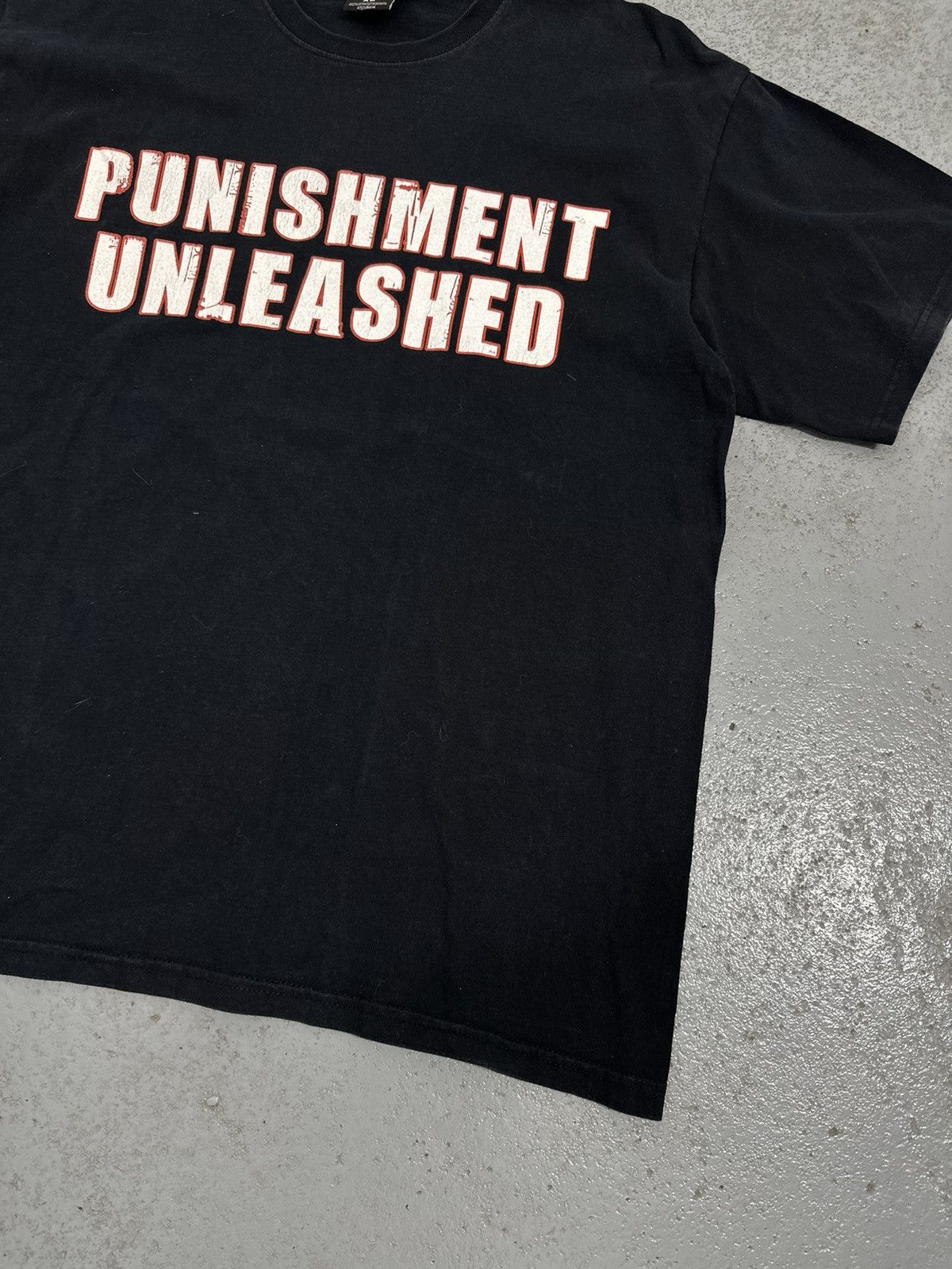 WWE Vintage WWE Batista Punishment Unleashed T-Shirt Size US XL / EU 56 / 4 - 6 Thumbnail