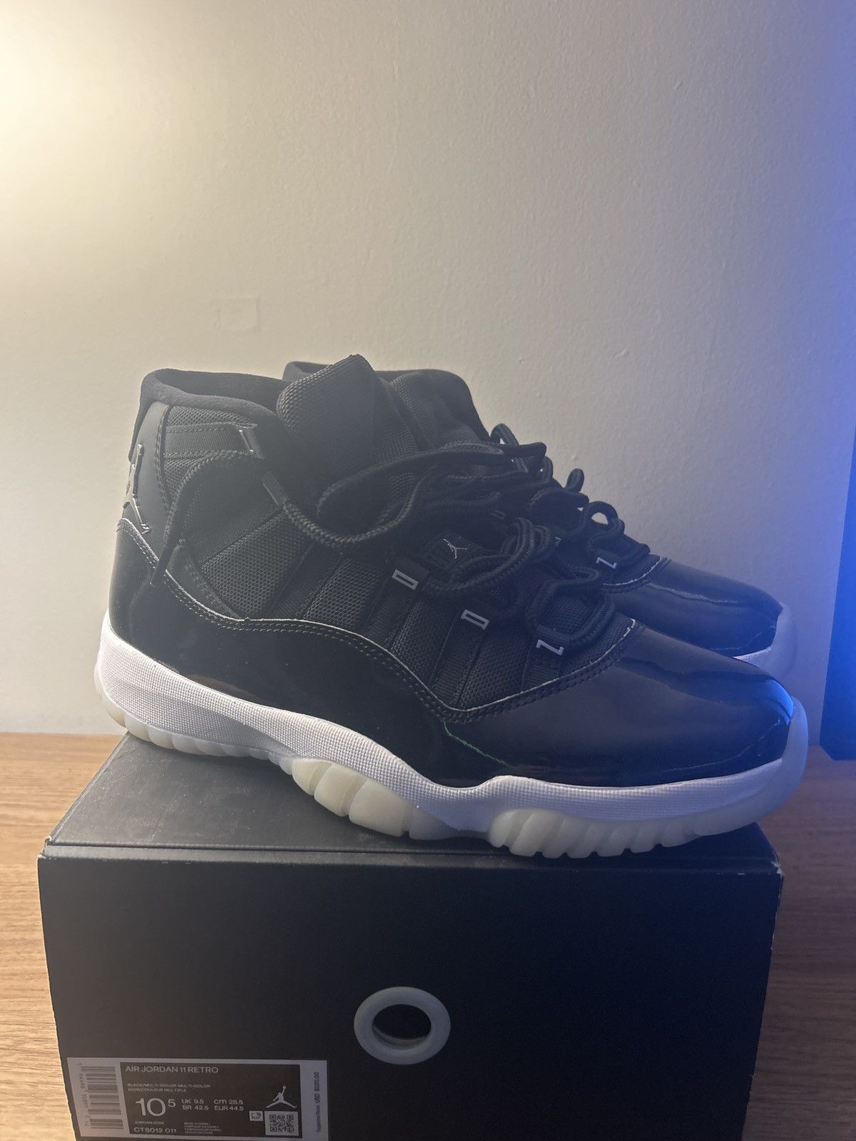 Jordan Brand Jordan 11 Jubilee / 25th Anniversary Size US 10.5 / EU 43-44 - 1 Thumbnail