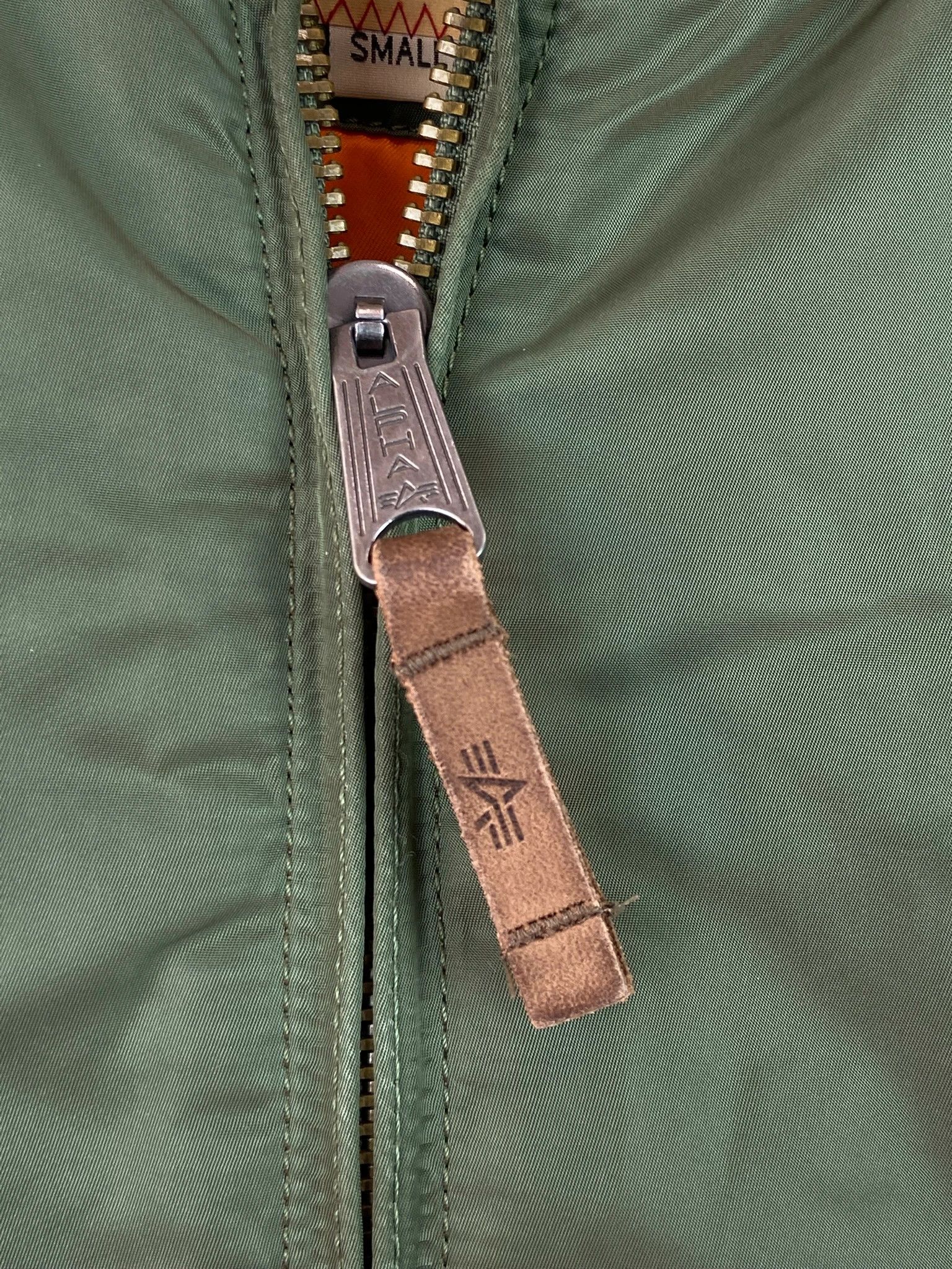 Alpha Industries Jacket Alpha Industries khaki vintage high end Size US S / EU 44-46 / 1 - 2 Thumbnail