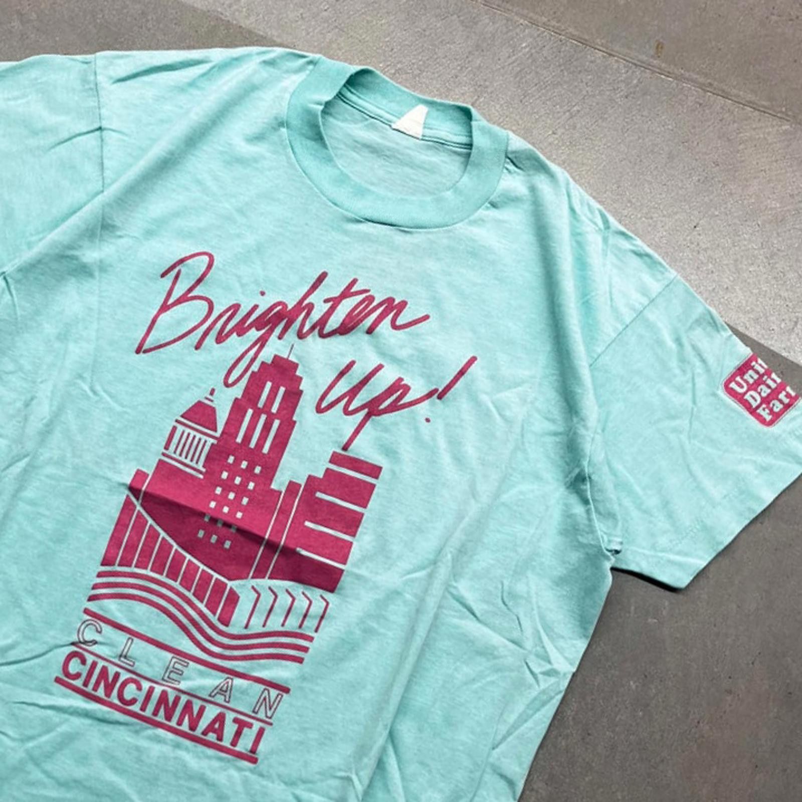 Other Vintage 80s/90s "Brighten Up Clean Cincinnati" UDF Tee Size US M / EU 48-50 / 2 - 1 Thumbnail