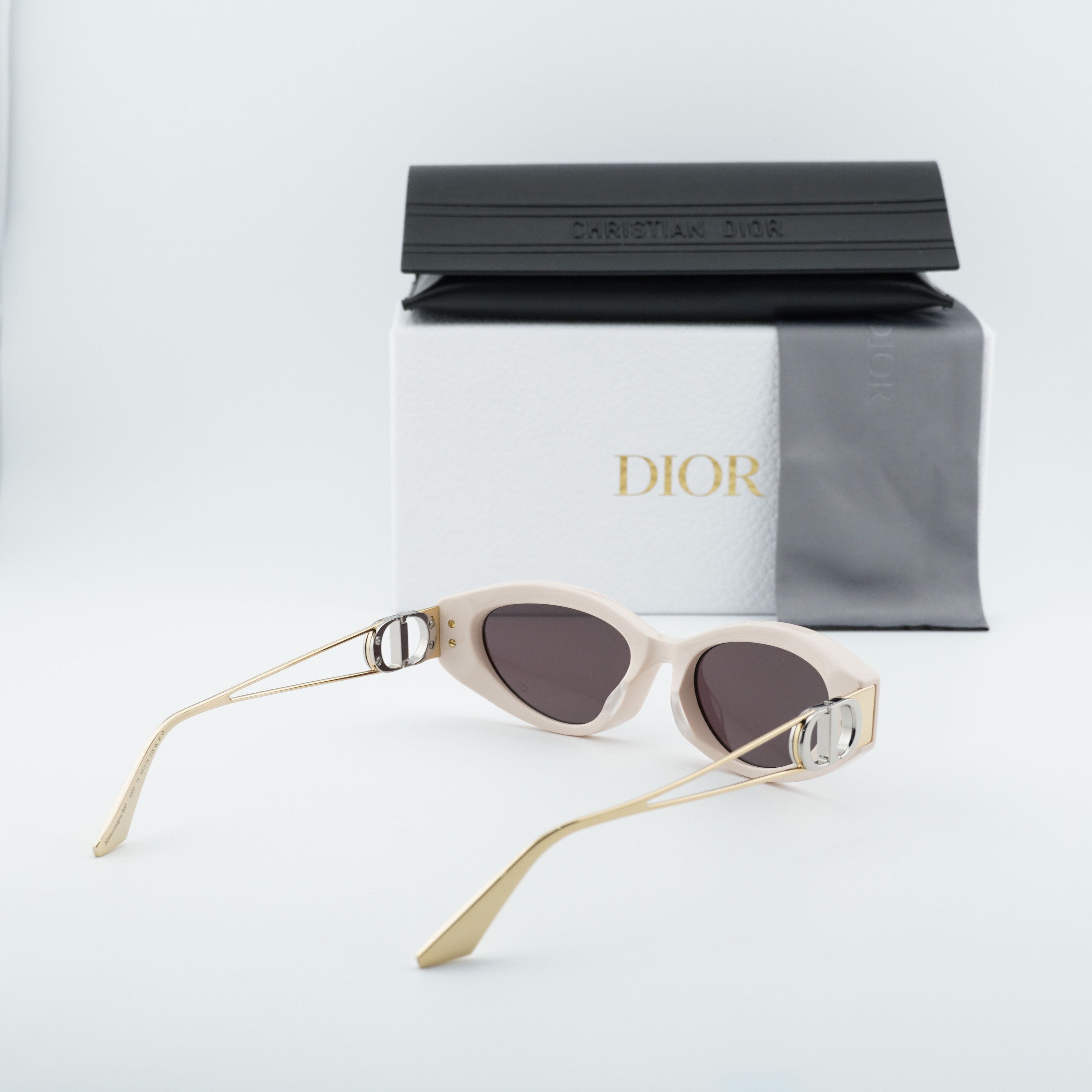 Dior Dior 30MONTAIGNE B6F 43F0 Sunglasses Pink/Gold Cat Eye Frame Size ONE SIZE - 12 Thumbnail
