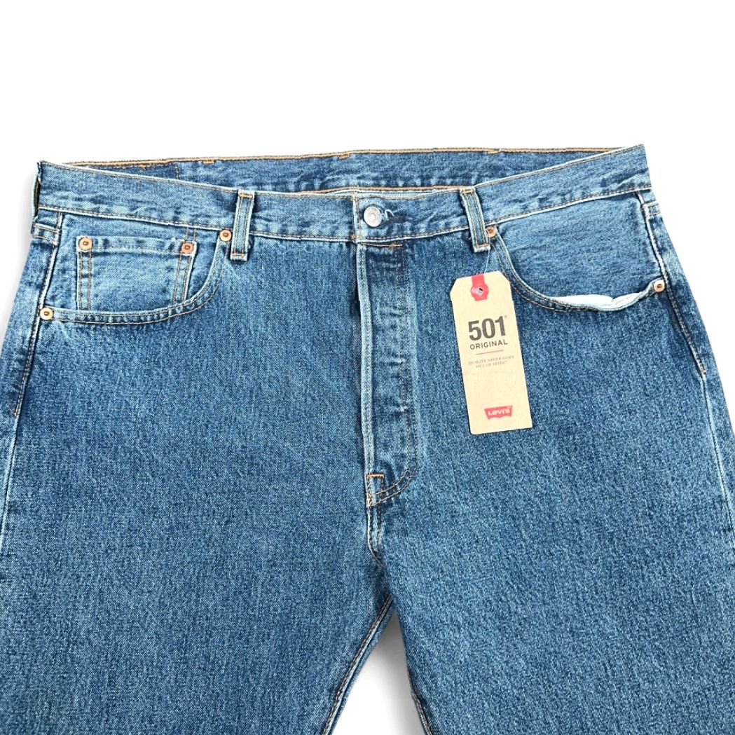 Levi's Levi's 501 Jeans Mens 38x31 Blue Medium Wash Original Fit Straight Leg Button Fly Size US 38 / EU 54 - 3 Thumbnail