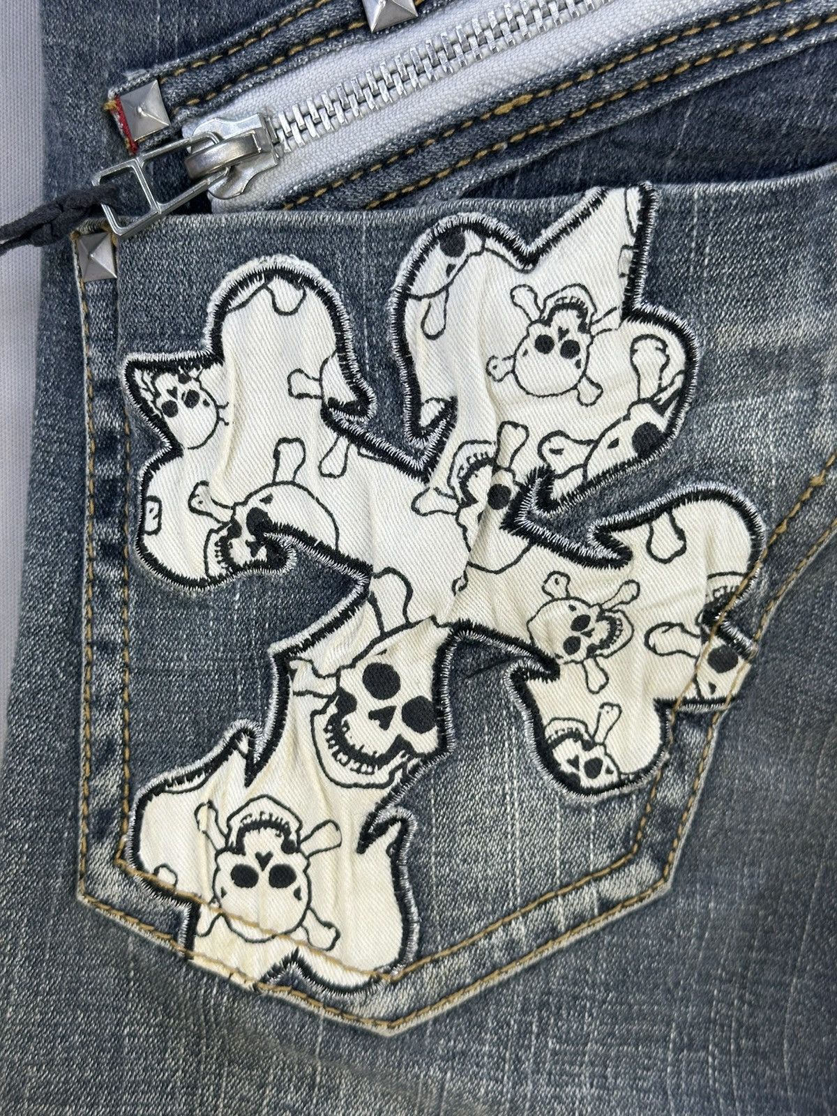 If Six Was Nine B.C.B.G Cross Skull Distressed Flared Jeans Size US 33 - 11 Thumbnail