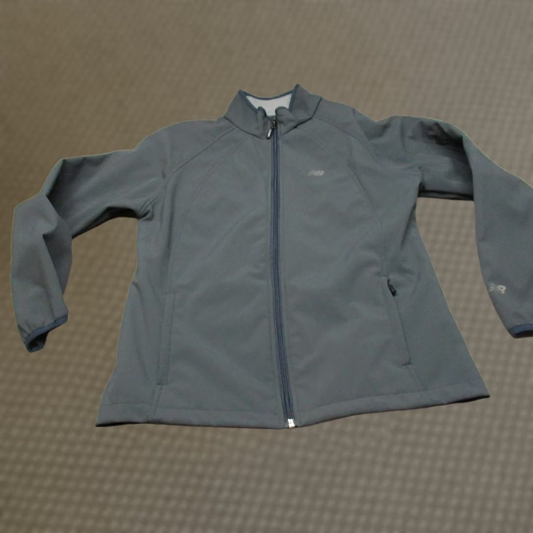 New Balance New Balance Jacket Womens M Gray Fleece Lined Softshell Wind Rain Athletic Jacket Zip Pockets Reflective Mens Women Size M / US 6-8 / IT 42-44 - 1 Thumbnail