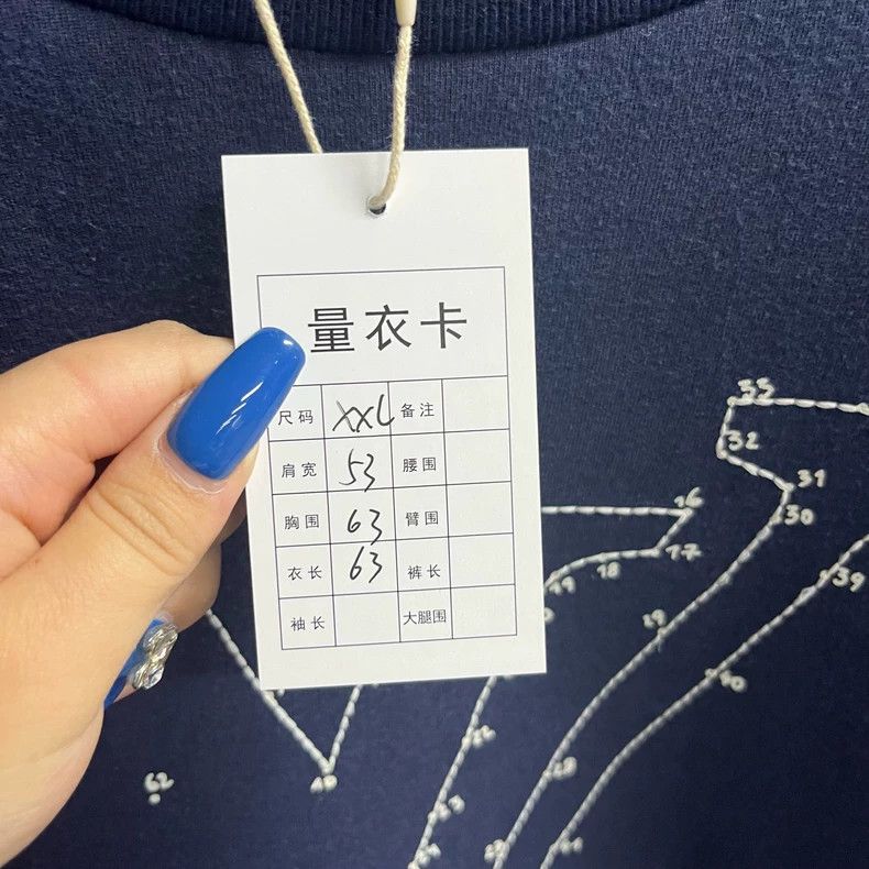 Louis Vuitton Louis Vuitton Navy logo embroidered classic pullover crew n Size US XXL / EU 58 / 5 - 3 Thumbnail