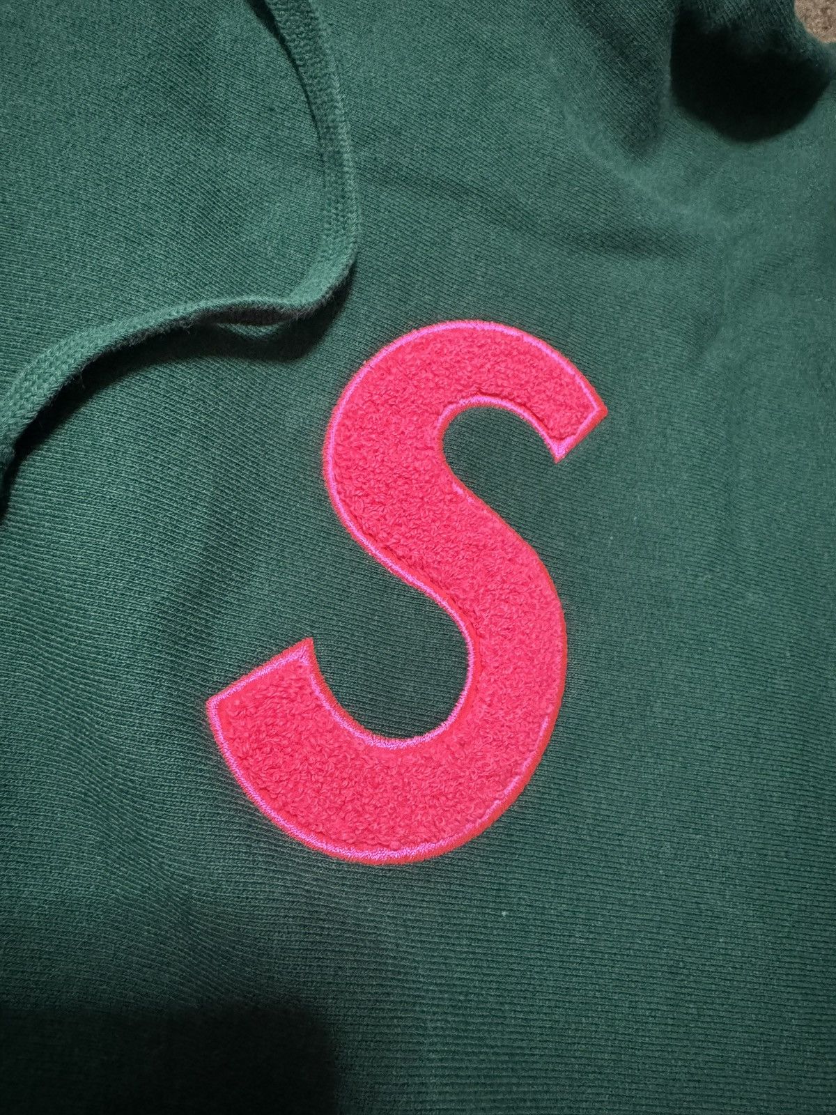 Supreme Supreme S Logo Hooded Sweatshirt ‘Dark Green’ Size US XL / EU 56 / 4 - 2 Thumbnail