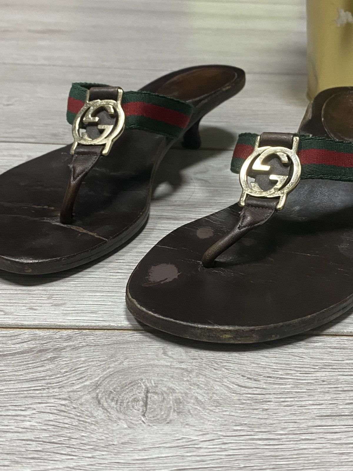 Gucci × Vintage Gucci web GG big logo heels wood flip-flops flats red green Size US 5 / IT 35 - 2 Thumbnail