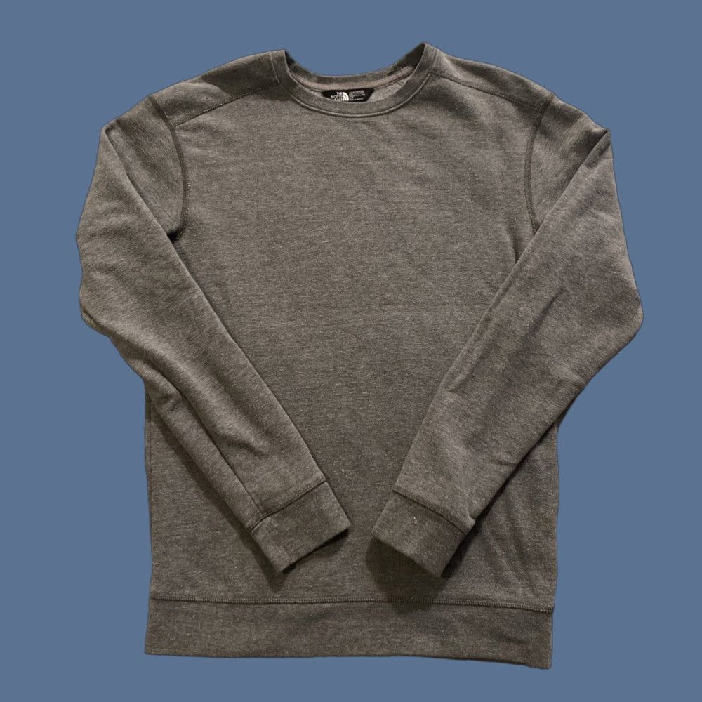 The North Face The North Face Gray Sweatshirt Long Sleeve Men’s Sz S Pullover Blank 20.5x28 Size US S / EU 44-46 / 1 - 1 Thumbnail
