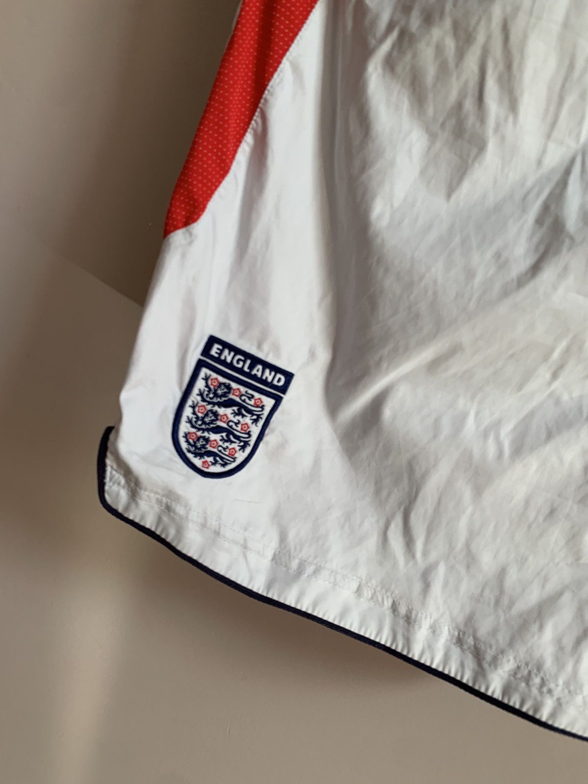 Umbro Vintage England silver shorts 2004 away Umbro soccer Size US 36 / EU 52 - 3 Thumbnail