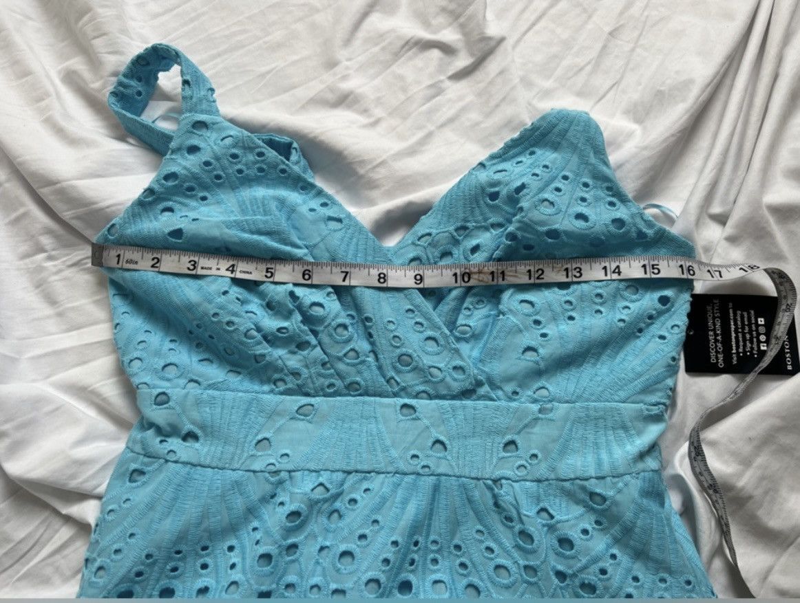 Boston Proper Boston Proper Eyelet Surplice Ankle Length Dress size 8 Size M / US 6-8 / IT 42-44 - 10 Thumbnail