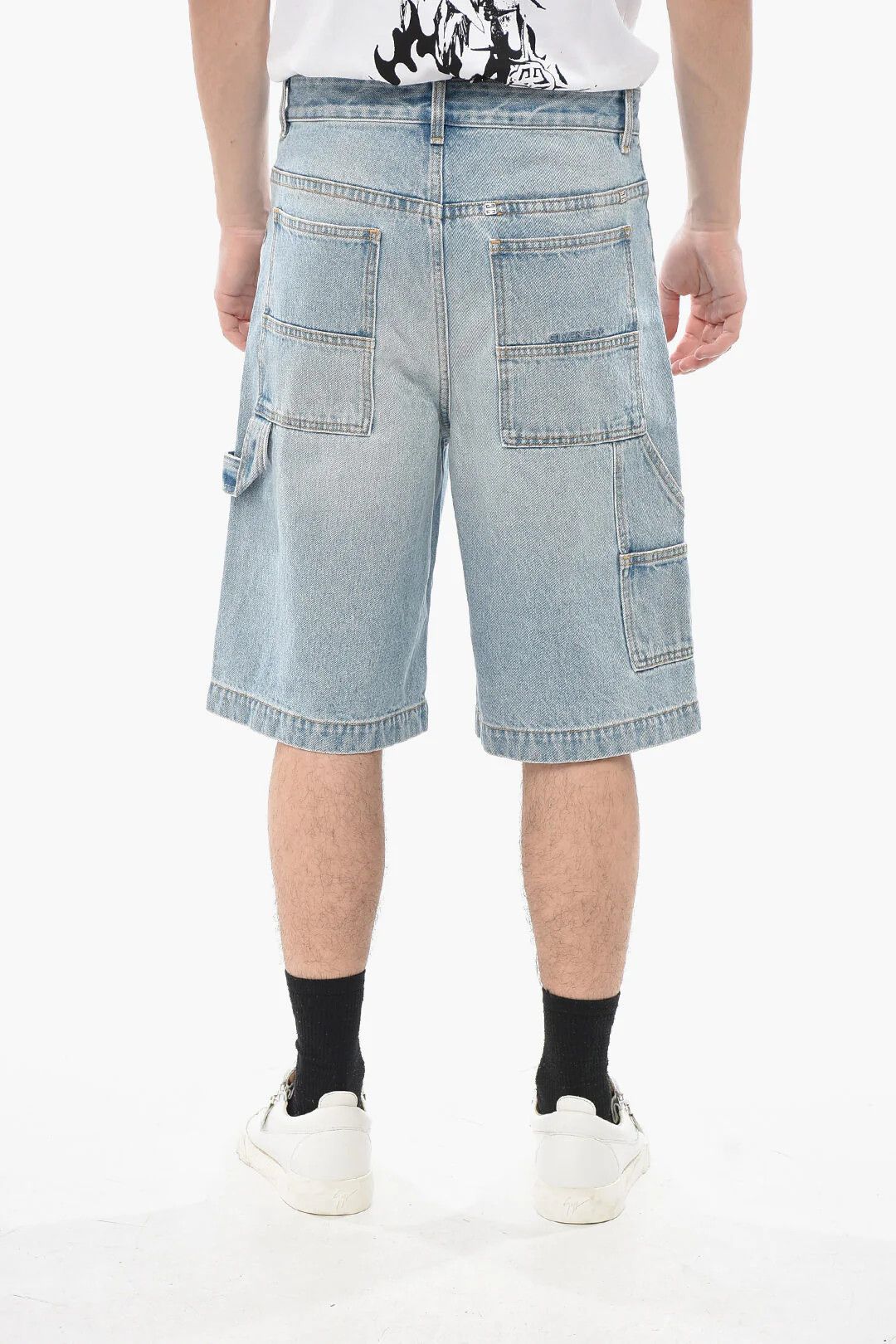 Givenchy og1mm0326 Delavé Denim Cargo Short in Light Blue Size US 30 / EU 46 - 2 Thumbnail