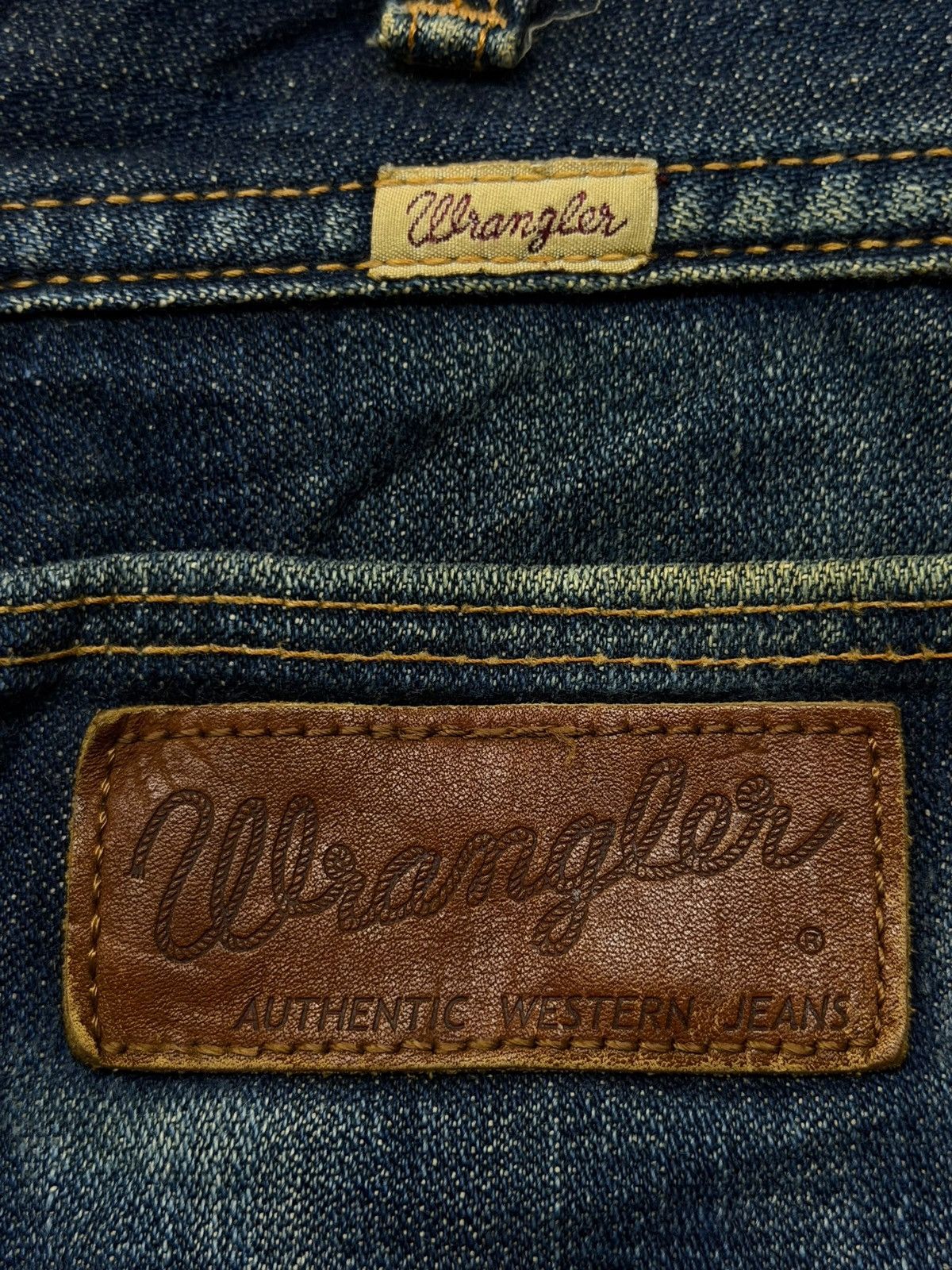 Wrangler Vintage Wrangler Japan Denim Jeans | Vintage Indigo Fade W31 Size US 31 - 10 Thumbnail