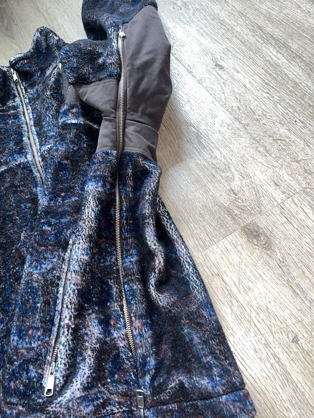 Children of the discordance children of the discordance Paisley fleece jacket (PAIS COL) Size US L / EU 52-54 / 3 - 6 Thumbnail