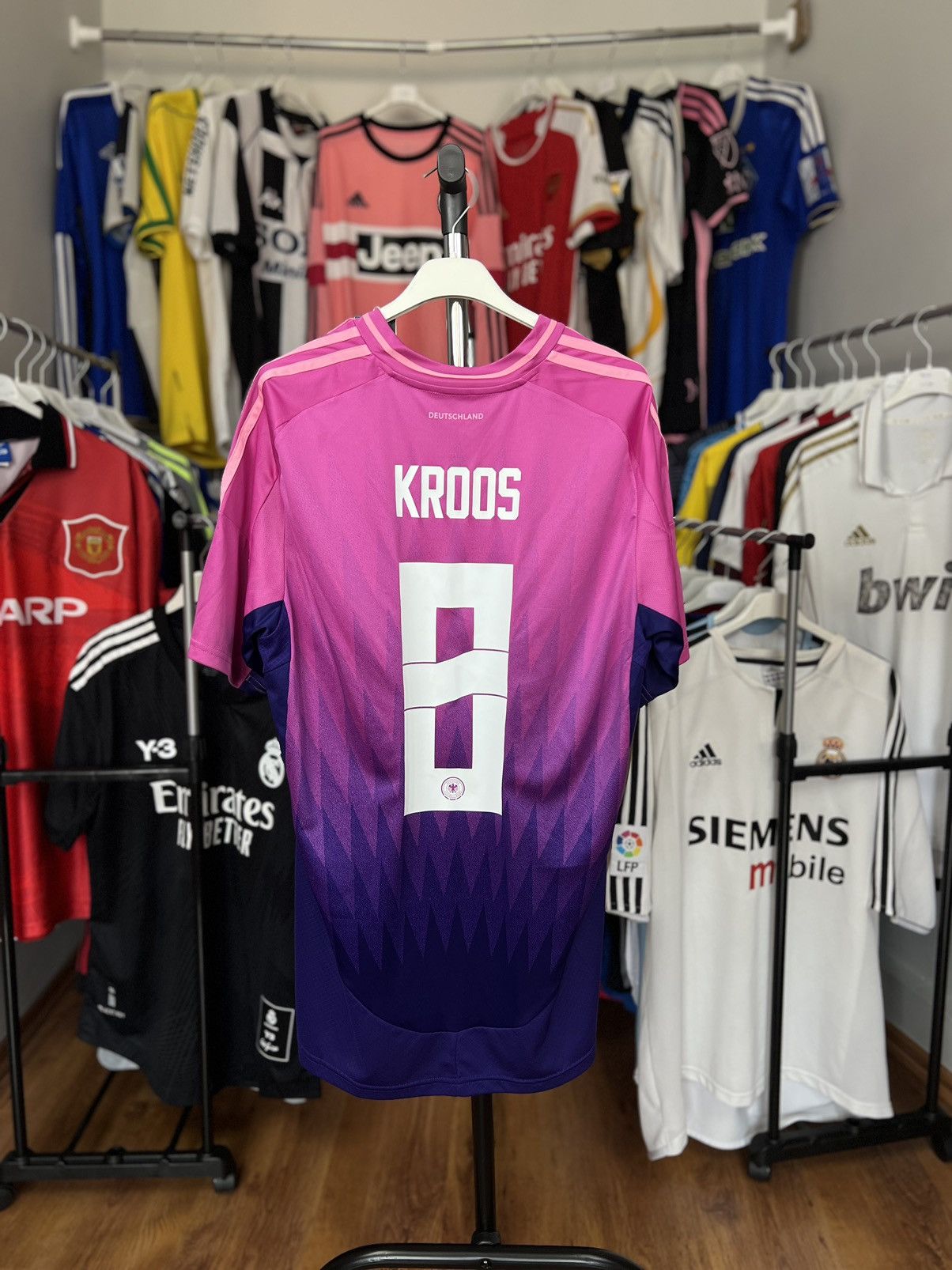 Adidas Jersey Germany 2024/25 Toni Kroos #8 Size US L / EU 52-54 / 3 - 1 Thumbnail