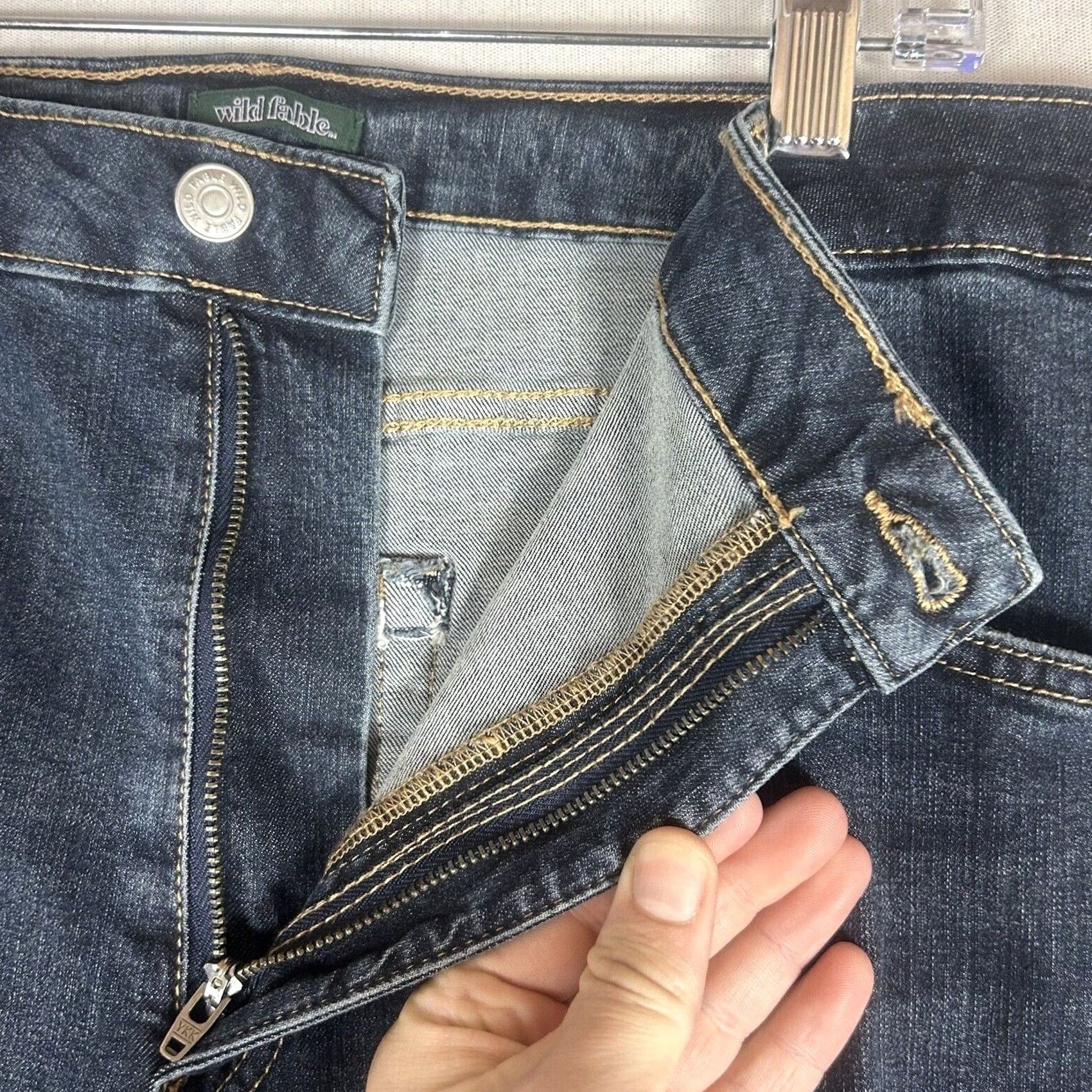 Vintage Wild Fable Highest Rise Skinny Jeans Womens 18 Distressed Blue NWT (Bohemian, Hipster) Jeans Women 5-Pocket/High Rise, Denim, Cotton Blend, Stretch Size 40" / US 18 - 4 Thumbnail