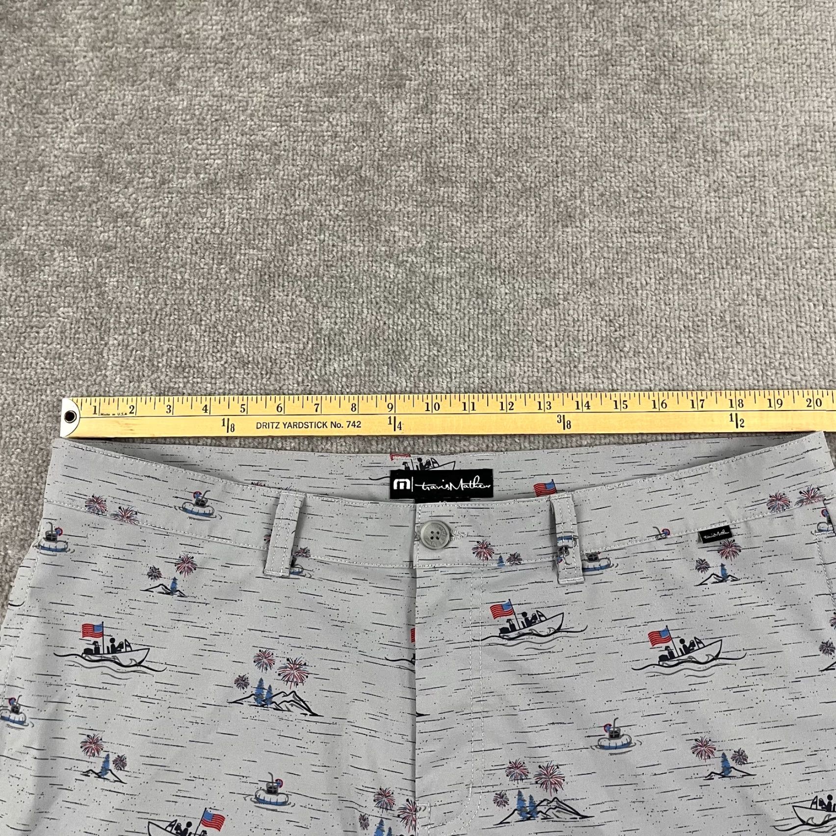 TravisMathew Travis Mathew Shorts Men 40 10" Gray USA Flag Boating Patriotic Chino Size US 40 / EU 56 - 6 Thumbnail