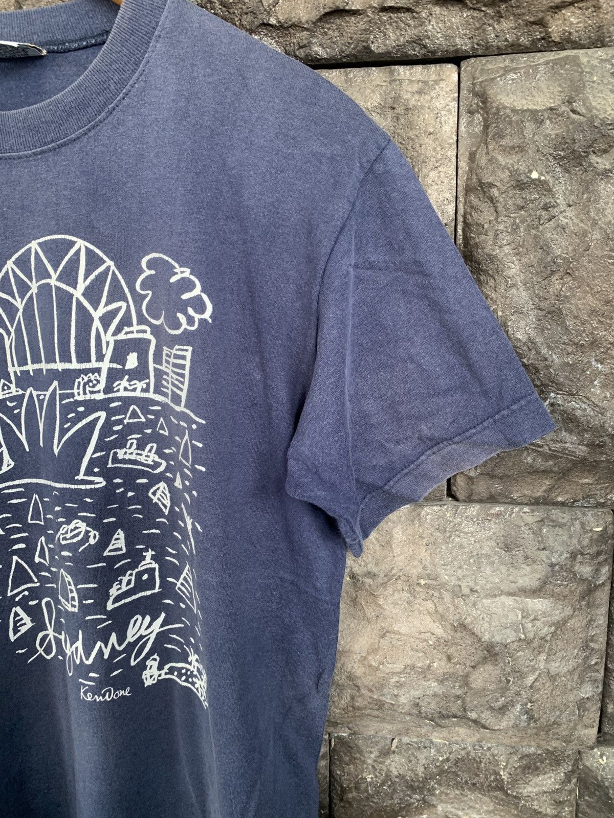 Arts & Science Vintage Ken Done Artwork / Art Graphics T shirt Size US S / EU 44-46 / 1 - 4 Thumbnail