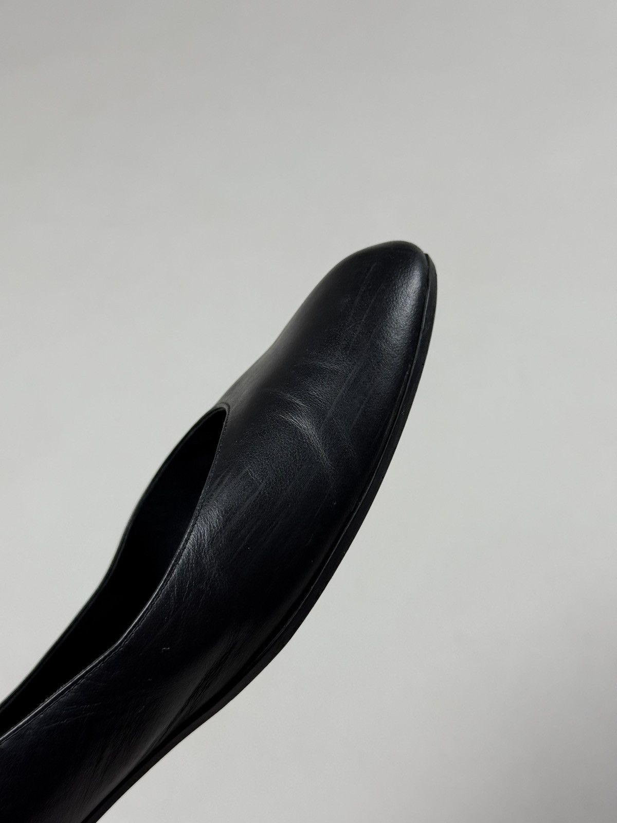 Fendi Fendi Roma Ladies Leather Flats Ballets Size 41 / US 11 Size US 11 / IT 41 - 19 Thumbnail