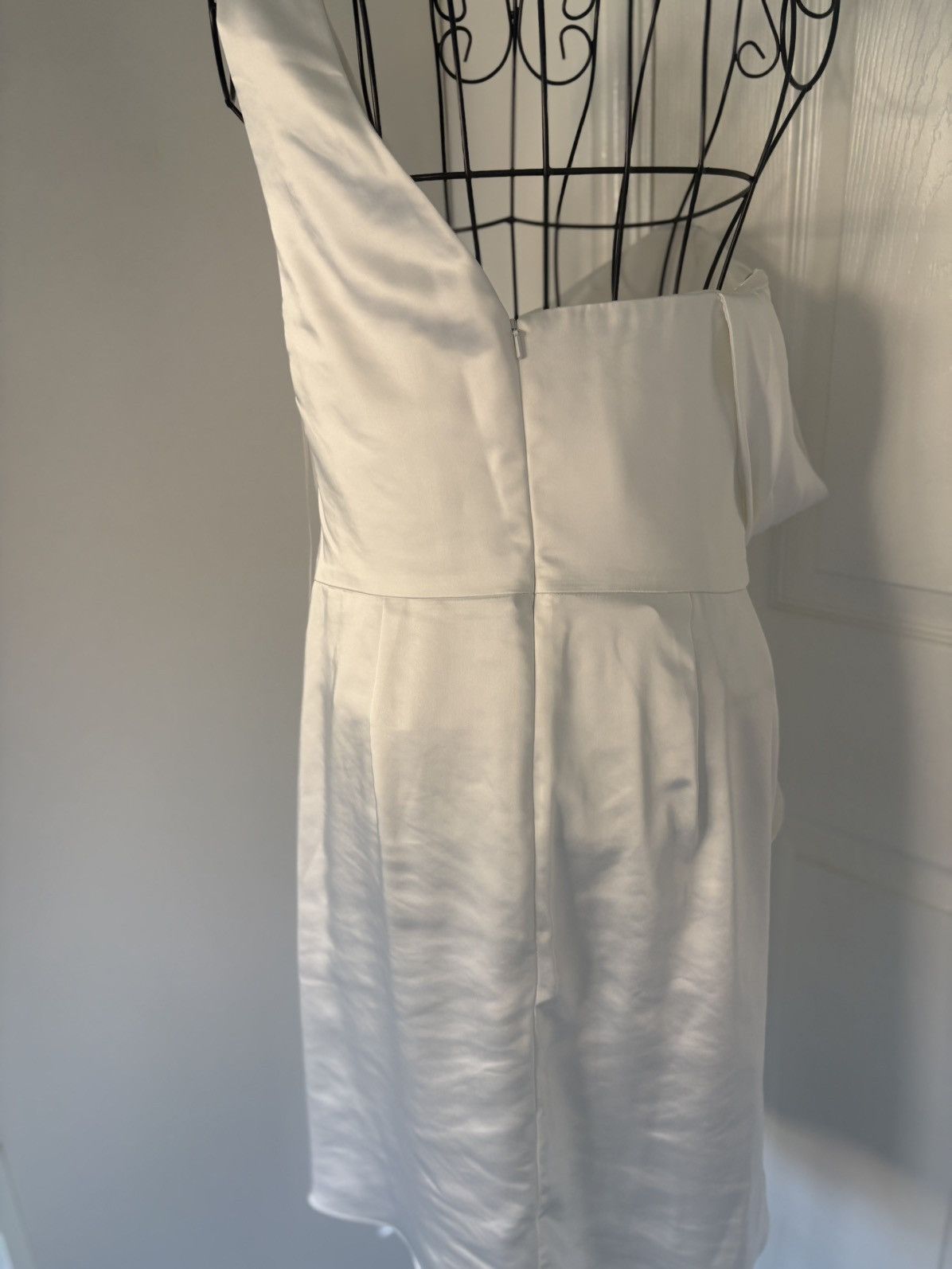 Marchesa Marchessa Notte bridal mini dress size 10 Size M / US 6-8 / IT 42-44 - 7 Thumbnail