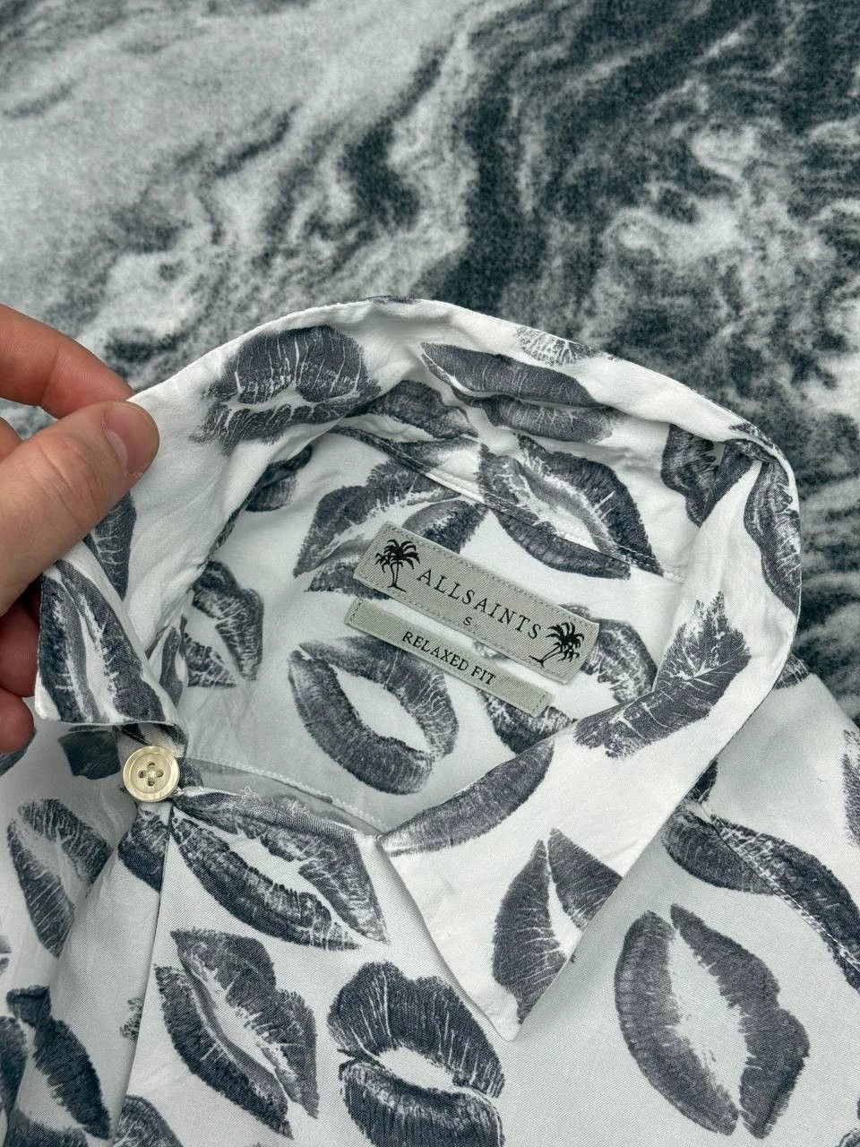 Allsaints Allsaints Kiss Shirt Buttons Short Sleeve Viscose Size US S / EU 44-46 / 1 - 10 Thumbnail