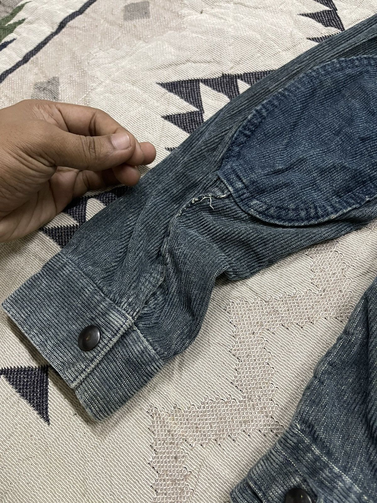 VAINL ARCHIVE VINTAGE VAINL ARCHIVE CORDUROY TRUCKER JACKET Size US M / EU 48-50 / 2 - 17 Thumbnail