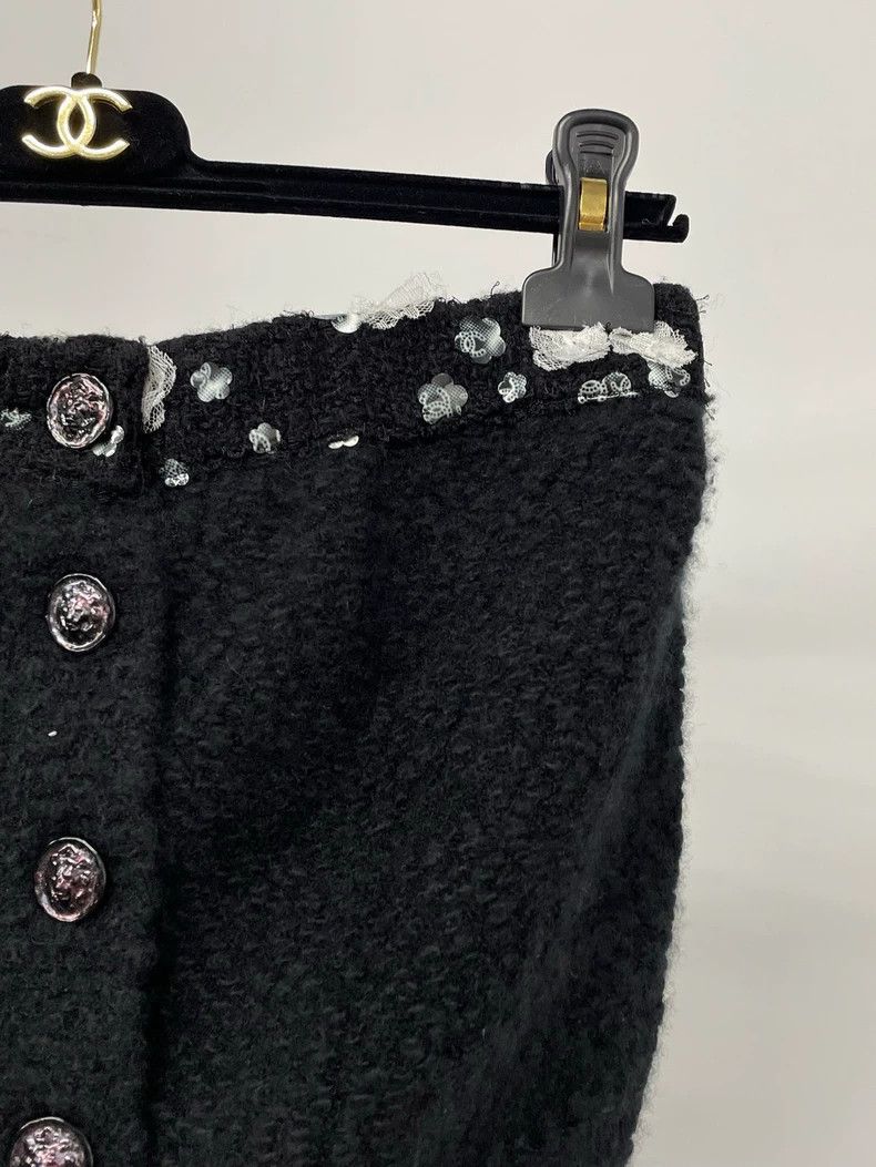 Chanel Chanel Black snowflake breastplate Size XS / US 0-2 / IT 36-38 - 3 Thumbnail