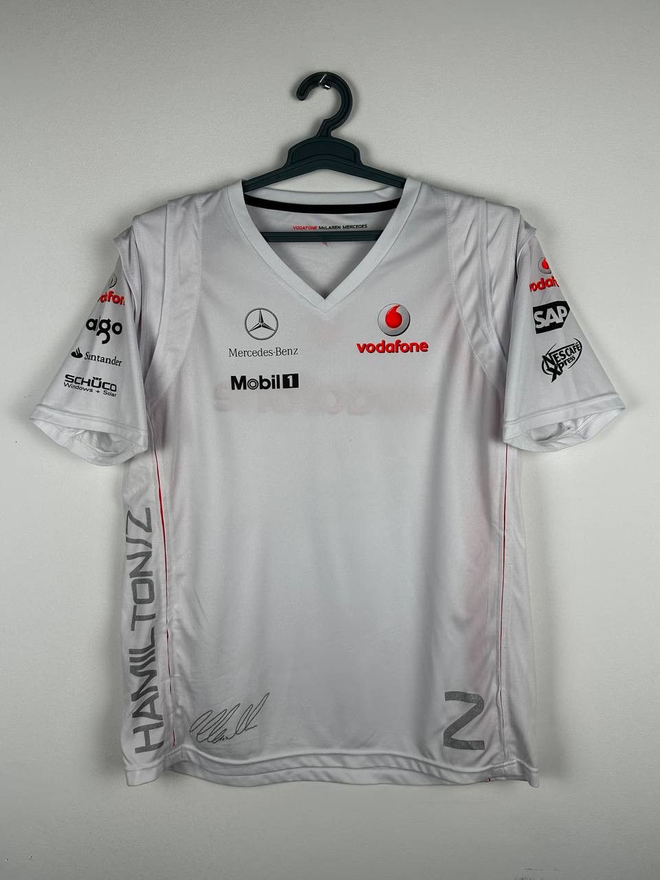 Formula 1 × Mercedes-Benz Mercedes Benz McLaren T-Shirt F1 Lewis Hamilton Vodafone Size US XL / EU 56 / 4 - 1 Thumbnail