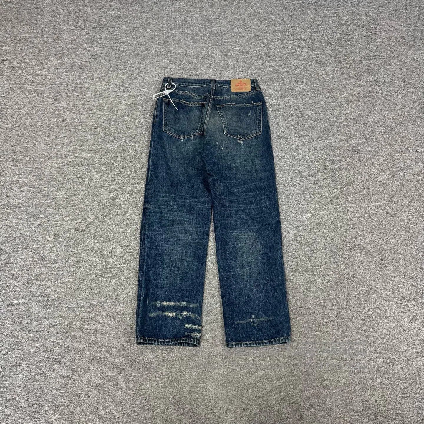 Prada Prada Back leather tag; damaged by washing; jeans| Size 26" / US 2 / IT 38 - 2 Thumbnail
