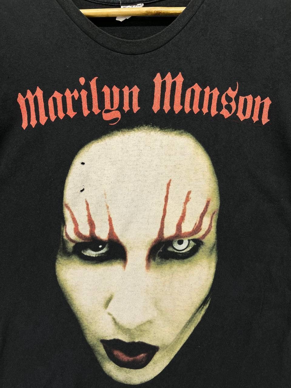 Band Tees Vintage Marilyn Manson Punk Rock Band Tees T Shirts Size US M / EU 48-50 / 2 - 8 Thumbnail