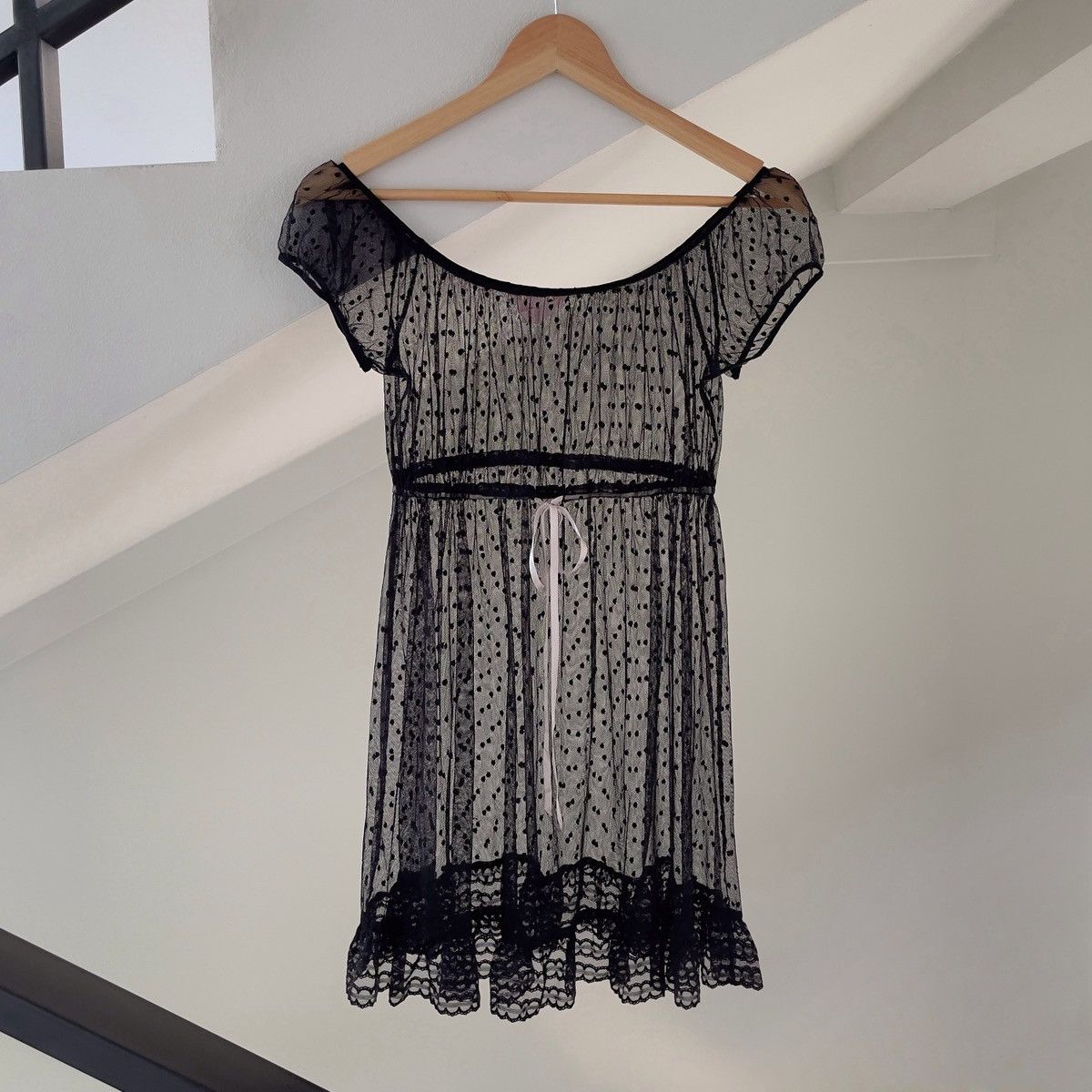 Victoria's Secret Romantic Black Mesh Sheer Mini Dress (S-M) Size M / US 6-8 / IT 42-44 - 5 Thumbnail