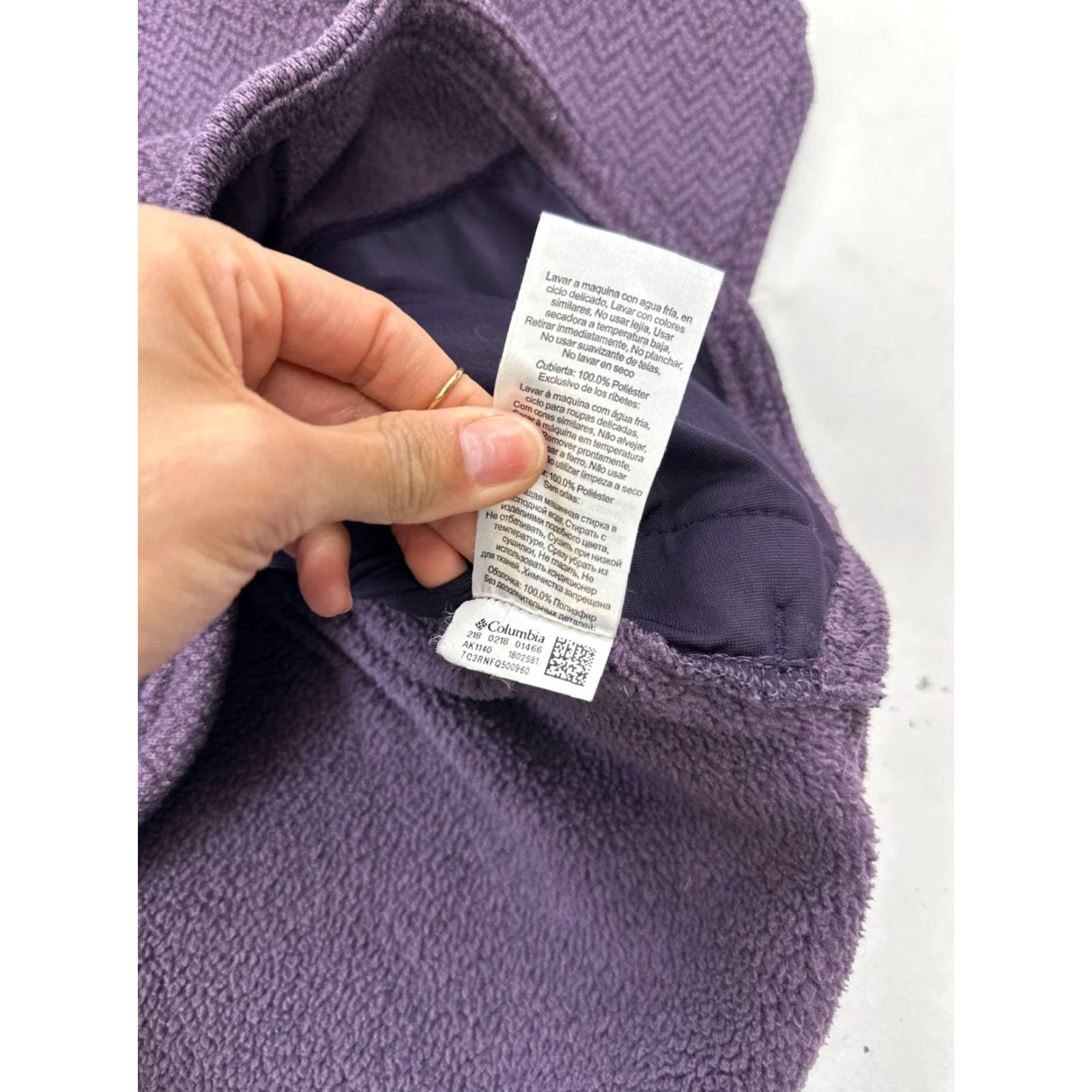 Vintage Columbia Sweater Womens Large Purple Chevron Hooded Long Sleeve Button Front Pullover Casual Outdoor Fall Winter Size L / US 10 / IT 46 - 6 Thumbnail
