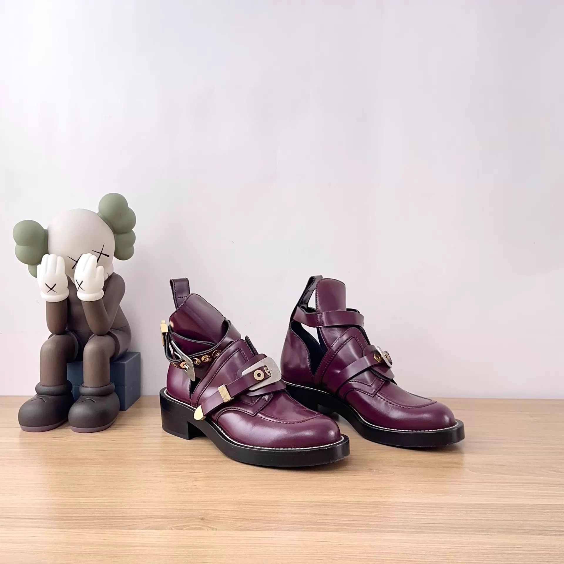Balenciaga Authentic Balenciaga Boots 38.5 Size US 8 / IT 38 - 2 Thumbnail