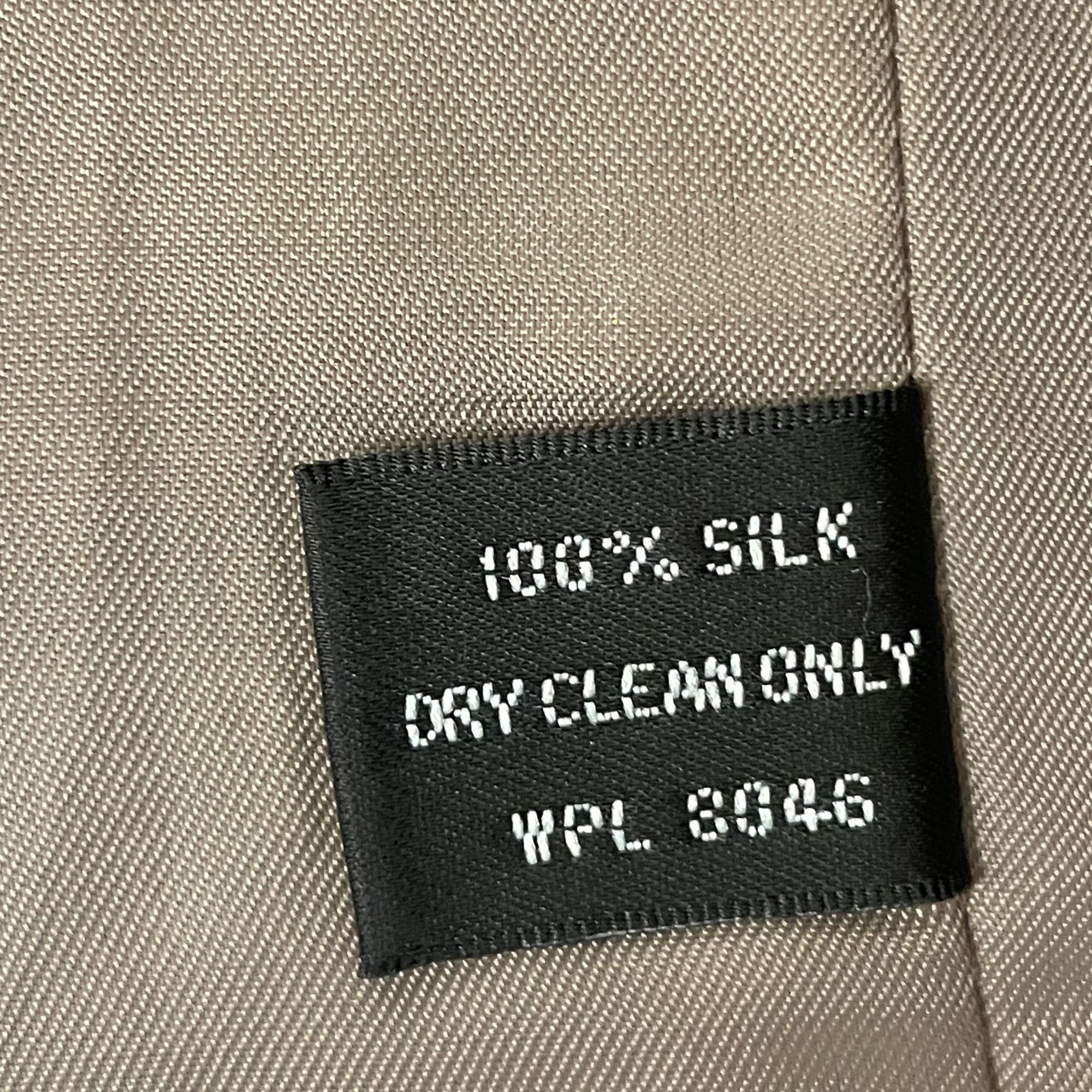 Savile Row Savile Row Gray Check Sport Coat 100% SILK Jacket 3 Btn Size 44R - 9 Thumbnail