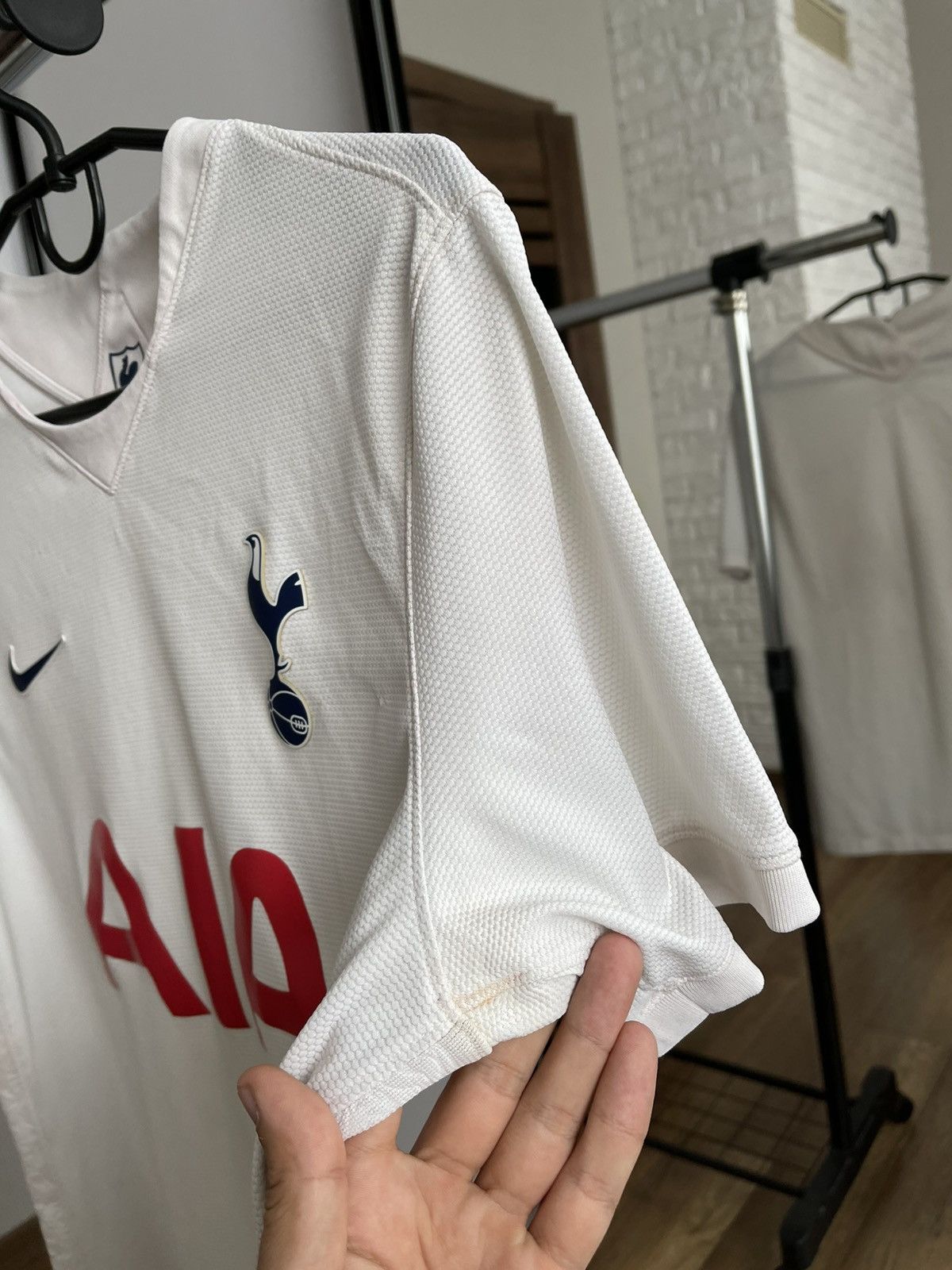 Nike 2021/2022 Nike Tottenham Hotspur Soccer Jersey T-Shirt Tee Size US M / EU 48-50 / 2 - 13 Thumbnail